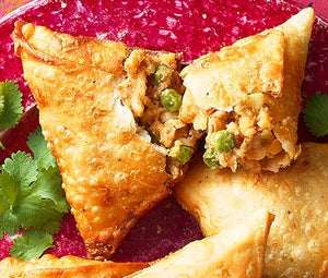 Vegetable Samosa 3 pieces - Royal Simply the Best  Southall, London